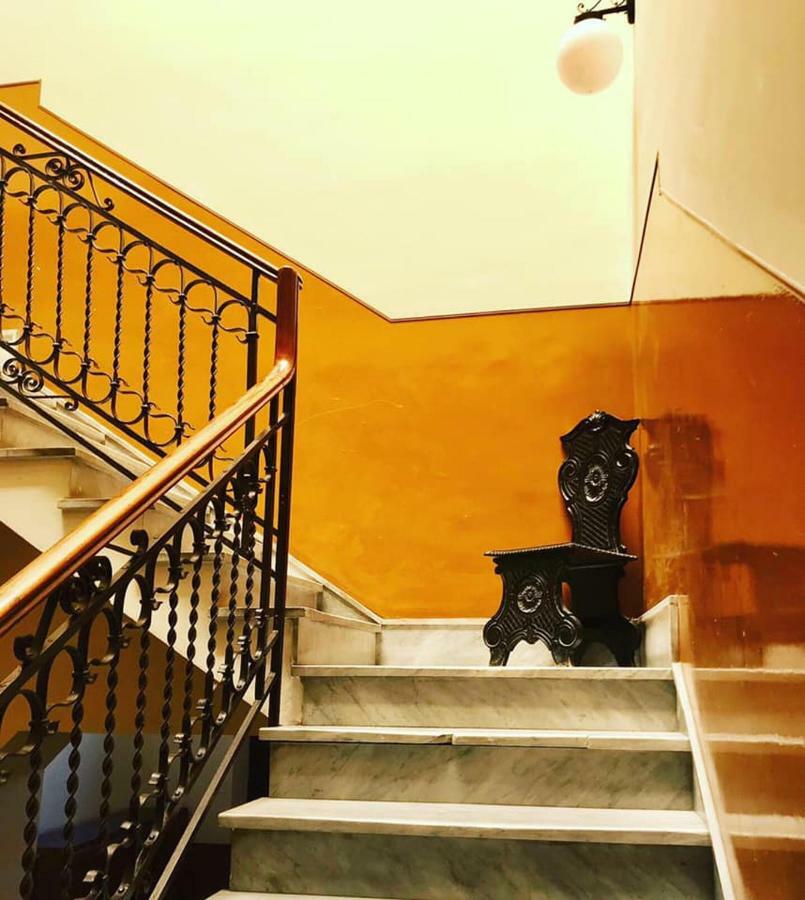 B&B Charme Centre-Ville Artistic & Literary Rooms Palermo Esterno foto